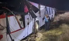 ۶ کشته در تصادف اتوبوس با سواری