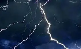اصابت صاعقه به ۲۳ نفر در کشور/ فوت ۴ مصدوم صاعقه‌زدگی در ۲ روز گذشته