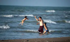 دریای رامسر، پدر و ۲ فرزندش را به کام مرگ کشاند