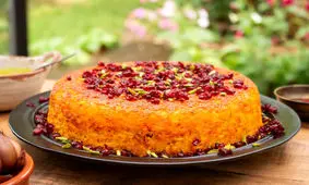 طرز تهیه ته‌چین گوشت و بادمجان؛ لذیذ و مجلسی