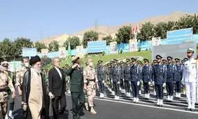 فرماندهان نیروهای مسلح با صدور پیامی مشترک، با فرمانده معظم کل قوا تجدید بیعت کردند