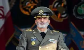 واکنش فرمانده کل ارتش به خبر اعزام جنگنده‌ها و ناو جنگی آمریکا به منطقه