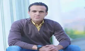 حمله علی کریمی به رییس فدراسیون بدنسازی/ تصویر