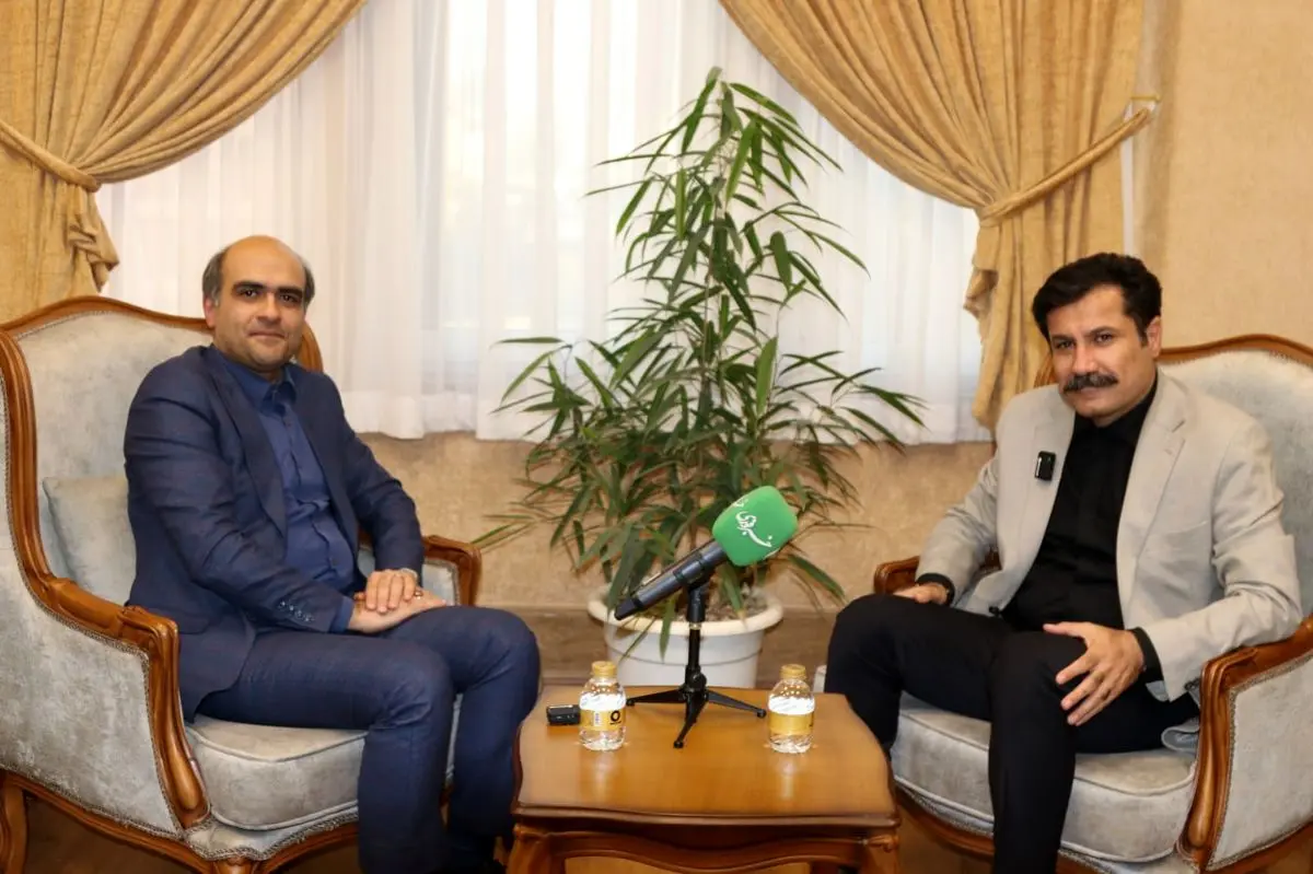 چالش اصلی ما، بحران مدیریت است / تمرکززدایی از تهران اجباری است / اگر قرار باشد مقابل مافیا سر خم کنیم، به چه دردی می‌خوریم؟ / به اندازه ۵۰ سال آینده پروژه کلنگ زده‌ایم، بدون یک ریال اعتبار!