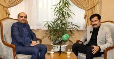 چالش اصلی ما، بحران مدیریت است / تمرکززدایی از تهران اجباری است / اگر قرار باشد مقابل مافیا سر خم کنیم، به چه دردی می‌خوریم؟ / به اندازه ۵۰ سال آینده پروژه کلنگ زده‌ایم، بدون یک ریال اعتبار!