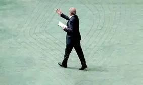 افزایش انتقادات اصولگرایان و اصلاح‌طلبان از دولت پزشکیان/ گفتمان جناح‌ها در پروژه وفاق