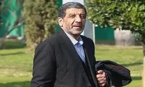 انتقاد ضرغامی از عملکرد برخی روحانیون حکومتی؛ اگر کلا از «دین» حرف نزنند، بهتر به «اسلام» خدمت کرده‌اند!