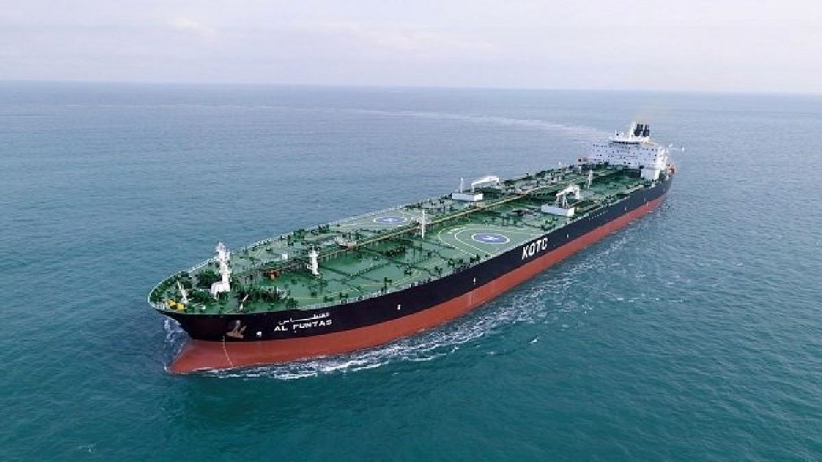 نفتکش متعلق به ایران دچار حریق شد