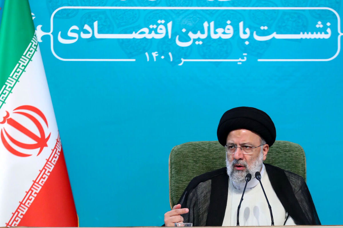 رییسی: برخی رسانهها این حرف من را که گفتم انجام برخی از اقدامات را برای سال آینده میگذاریم، درست منعکس نکردند