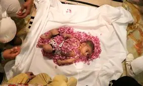 جشنواره گل غلتان و گلاب گیری سمنان/ عکس
