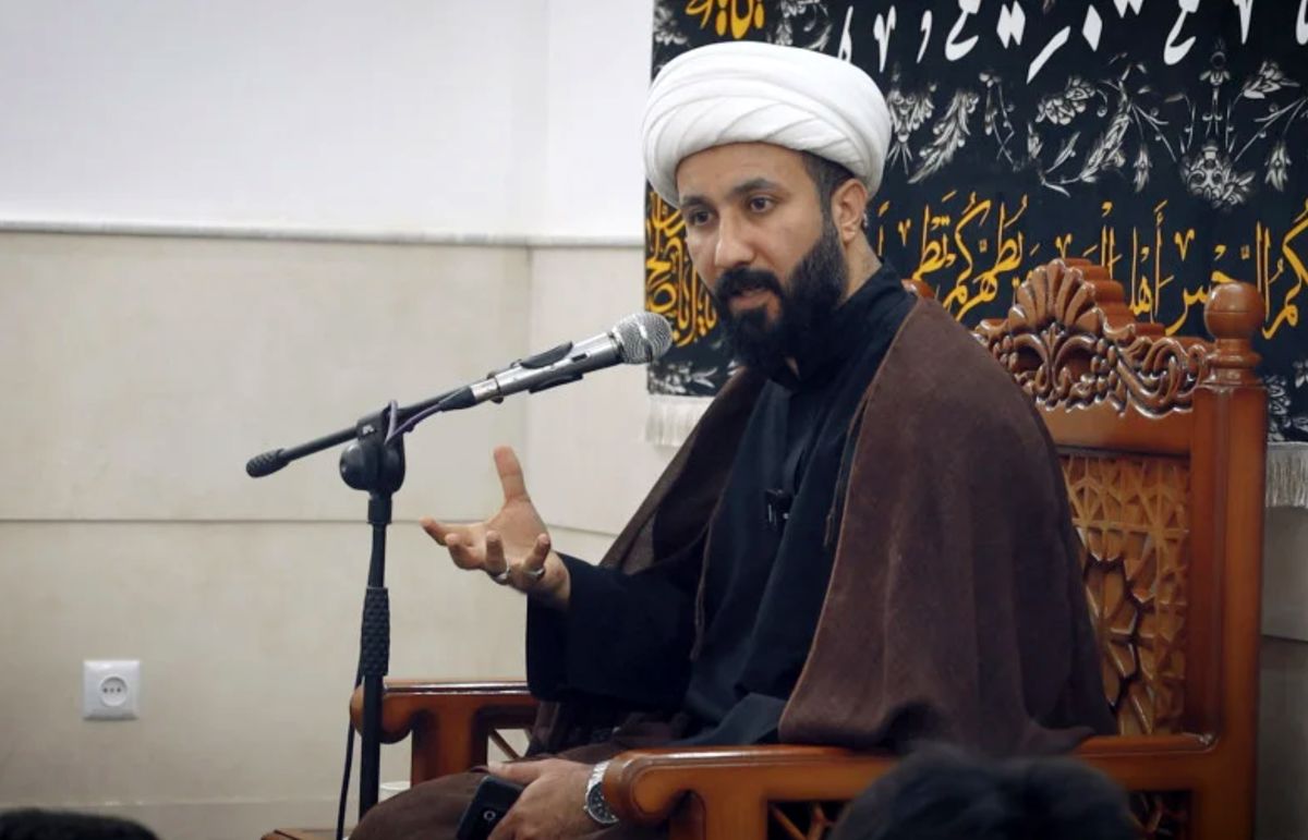 پاسخ فرهاد فتحی به رسایی در حمله به پزشکیان/ اسد اسلحه زمین نگذاشت، کلا فرار کرد!/ عکس

