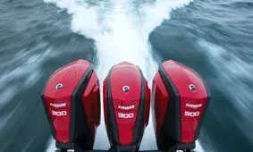  توقیف ۲ فروند شناور قاچاق در قشم 