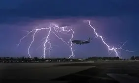 رعد و برق در سیاره مشتری چقدر شبیه زمین است/ ویدئو