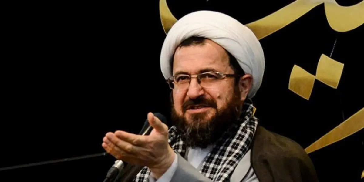 درگیری لفظی فردی با یک روحانی روی آنتن زنده صدا و سیما، باعث قطع برنامه شد/ فرد معترض: دلار شده ۱۰۵ تومان شما مدام می گویید غزه و لبنان و یمن/ ویدئو
