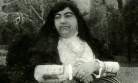 سفر به عصر قاجار؛ از «ناهار ناصرالدین شاه در حوضخانه» تا «ژست دختر ناصرالدین شاه در باغ»