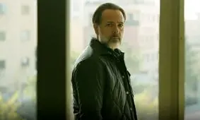 استایل دانشجویی کوروش تهامی بازیگر سریال محکوم