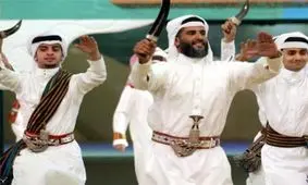 رقص شمشیر عربستانی ها در هتل  اسپیناس تهران/ ویدئو

