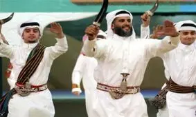 رقص شمشیر عربستانی ها در هتل  اسپیناس تهران/ ویدئو

