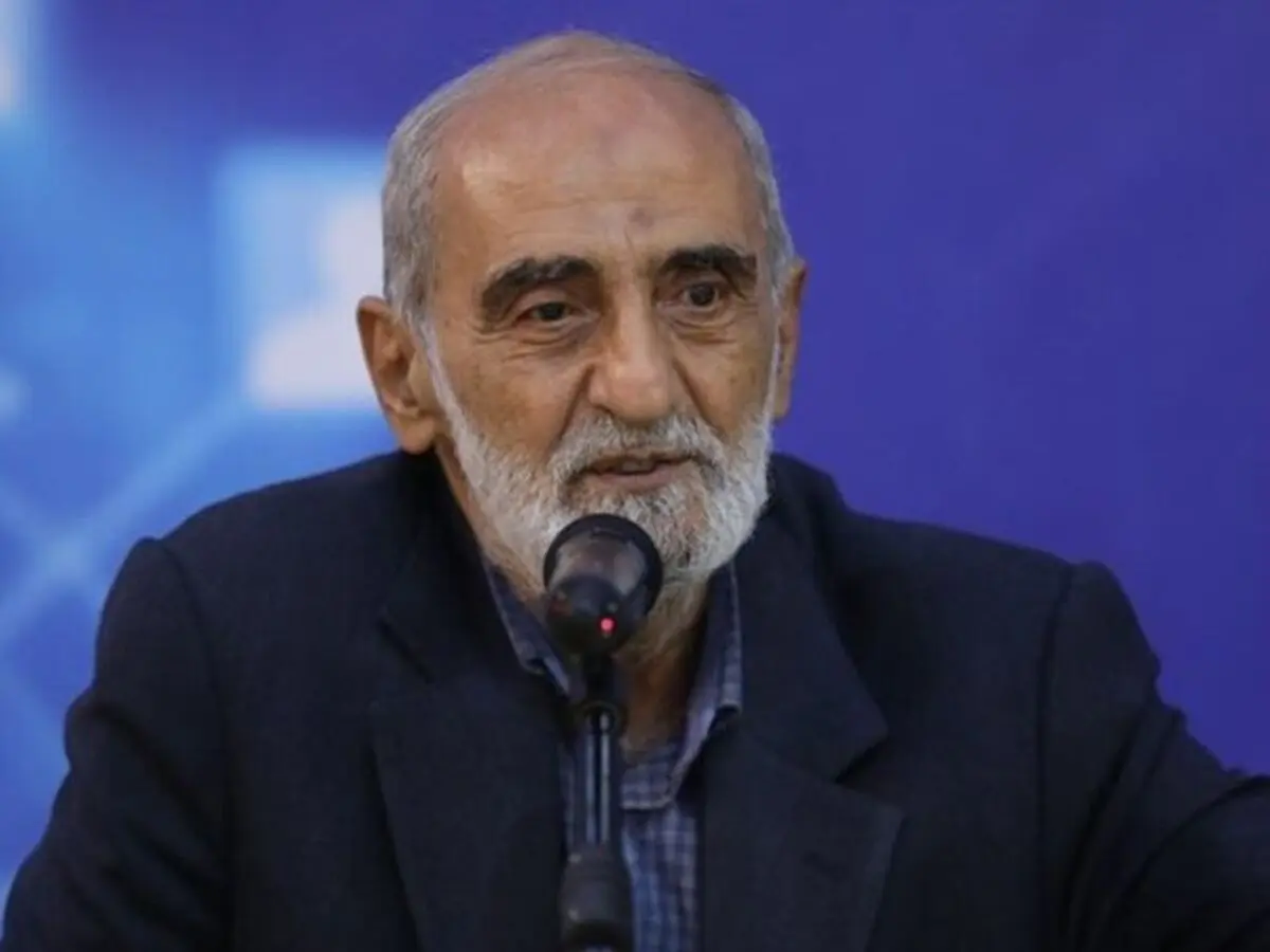 حسین شریعتمداری: ایران باید کشتی های متعلق به اسرائیل است را مصادره نماید
