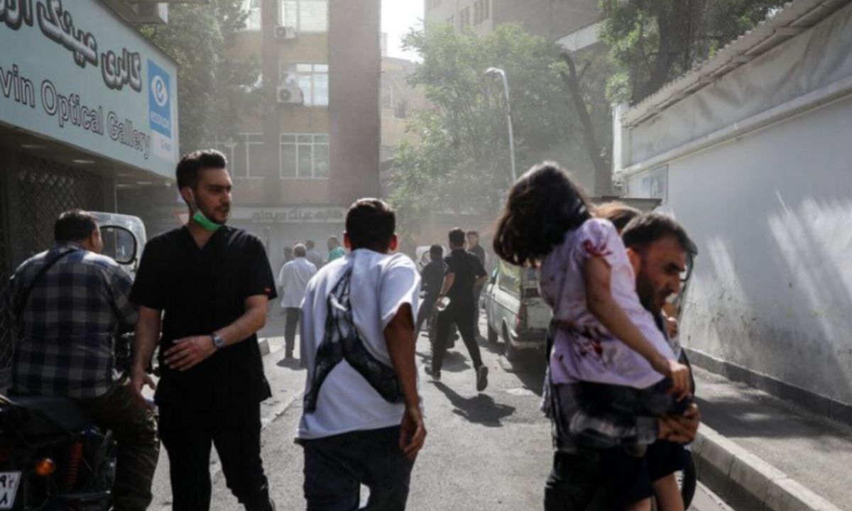  پس از گذشت ۶۵ ساعت از حملات اسرائیل، تعداد ۱۴۸۱ نفر مصدوم و شهید شدند/ ۲۲۴ زن، مرد و کودک از این افراد، به شهادت رسیدند/ ۱۲۷۷ نفر در بیمارستان‌های دانشگاهی کشور بستری شدند 