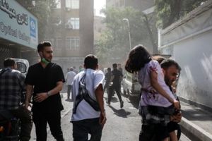 پس از گذشت ۶۵ ساعت از حملات اسرائیل، تعداد ۱۴۸۱ نفر مصدوم و شهید شدند/ ۲۲۴ زن، مرد و کودک از این افراد، به شهادت رسیدند/ ۱۲۷۷ نفر در بیمارستان‌های دانشگاهی کشور بستری شدند